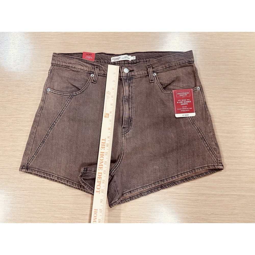 NWT Levi Strauss Women A-Line Shorts High Rise Size 14/32W Faded Brown Gray Wash - Picture 11 of 11